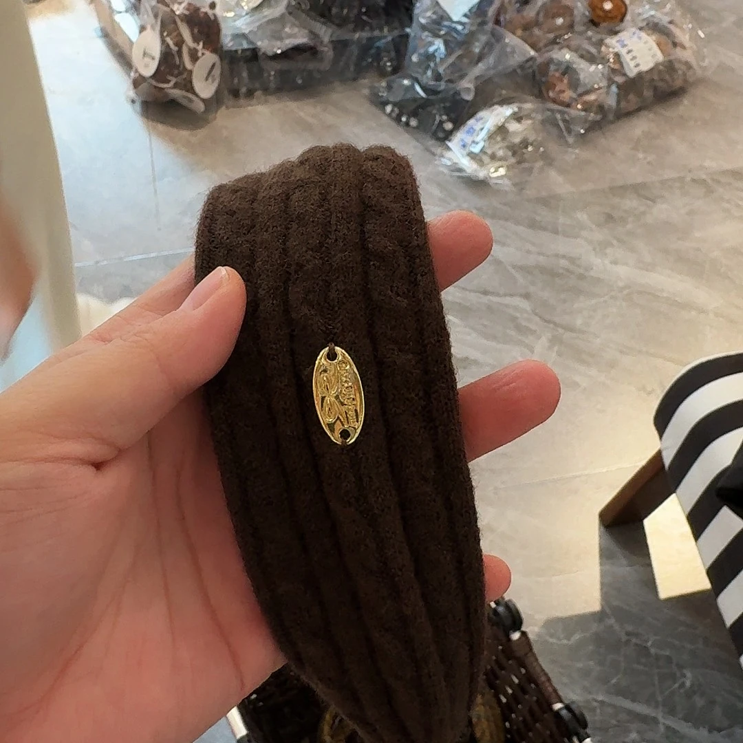 非金属咖色毛线发货