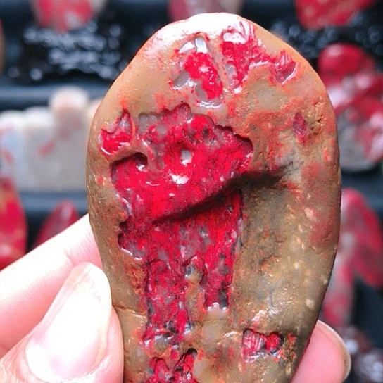 昌化鸡血石昌化鸡血石原石