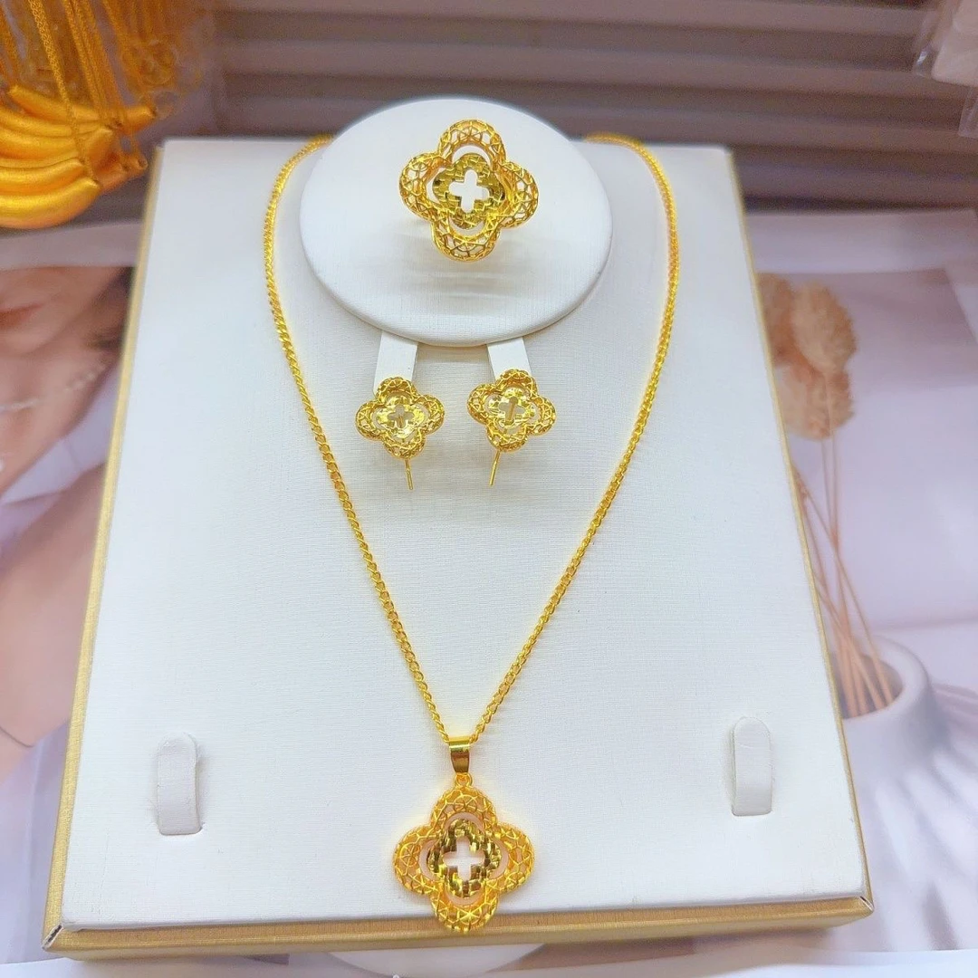 铜合金亚克力项链  新款时尚金子同款三件套首饰四叶花首饰百搭