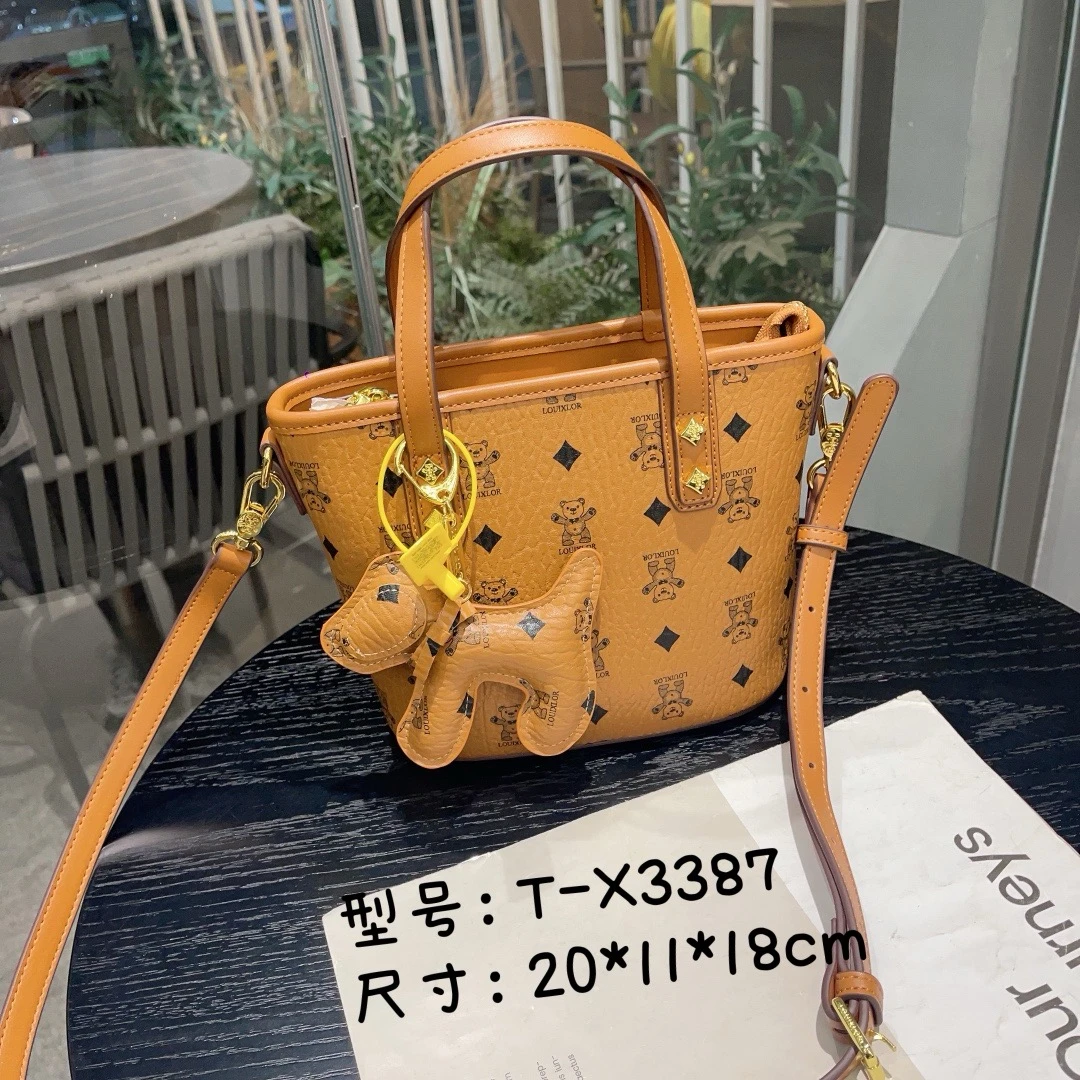 芭尼熊2025年新款大容量菜篮包手拎斜挎单肩休闲时尚百搭女包3387