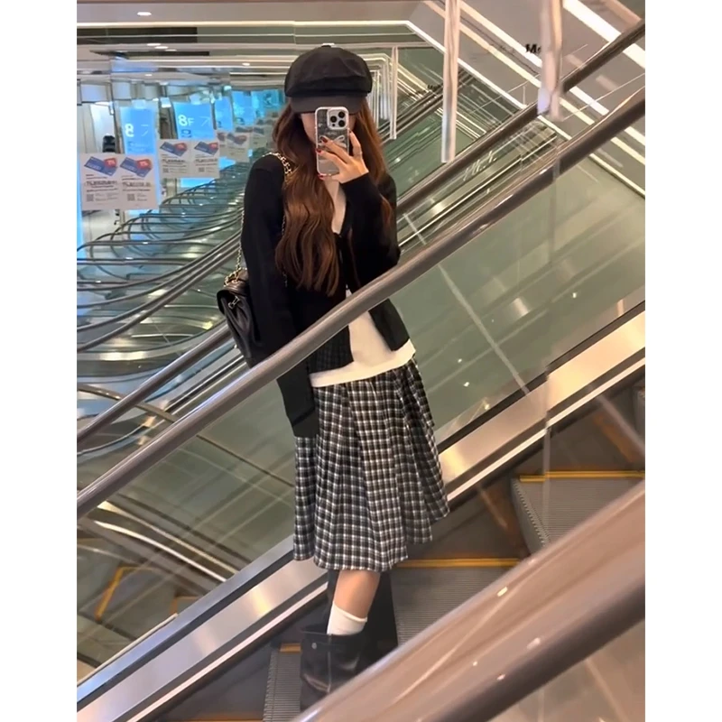 2025秋季新款女韩系穿搭系带长袖毛衣开衫内搭短袖上衣格纹半身裙