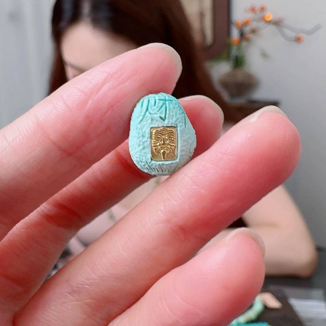 绿松石未镶嵌珠宝奇石