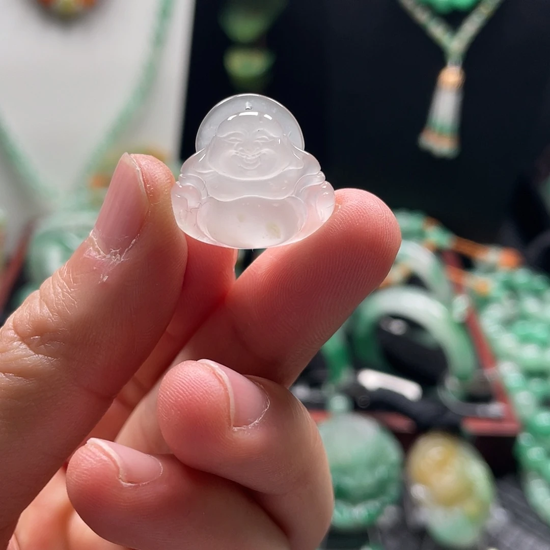 石英质玉未镶嵌吊坠