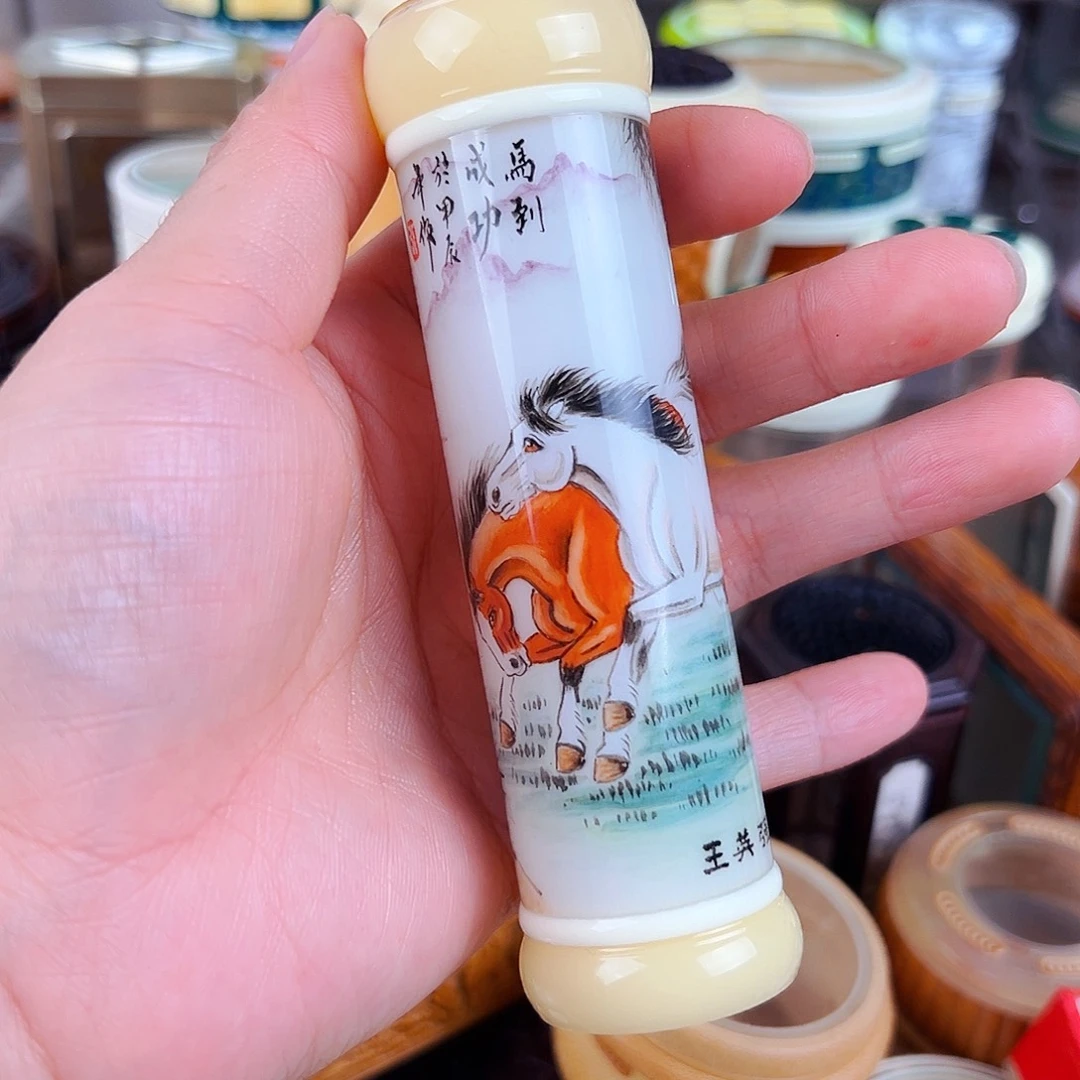 对***画手绘马到成功竹蛉筒一个