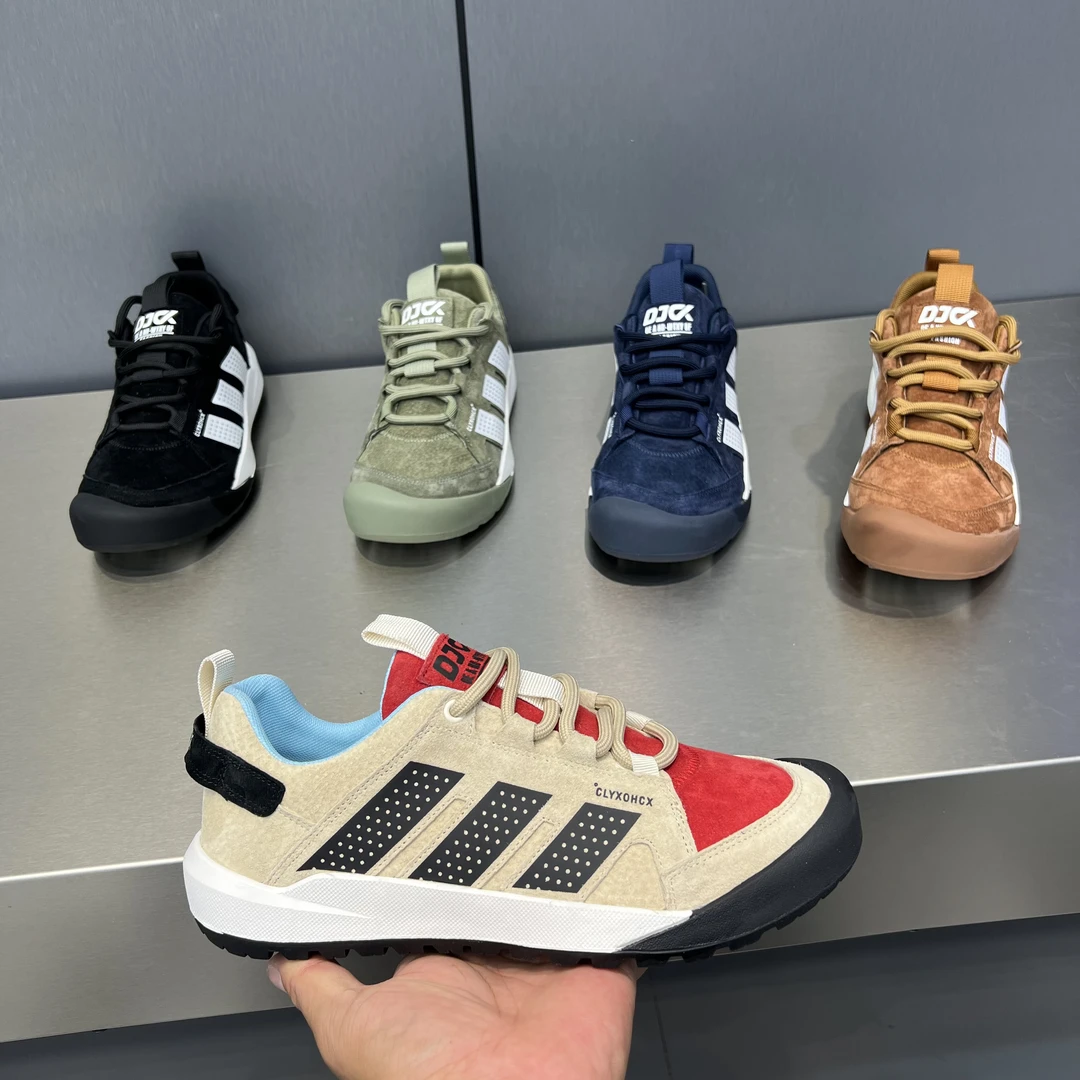 68-575秋季新款男鞋皮面潮流防滑运动鞋软底休闲鞋板鞋