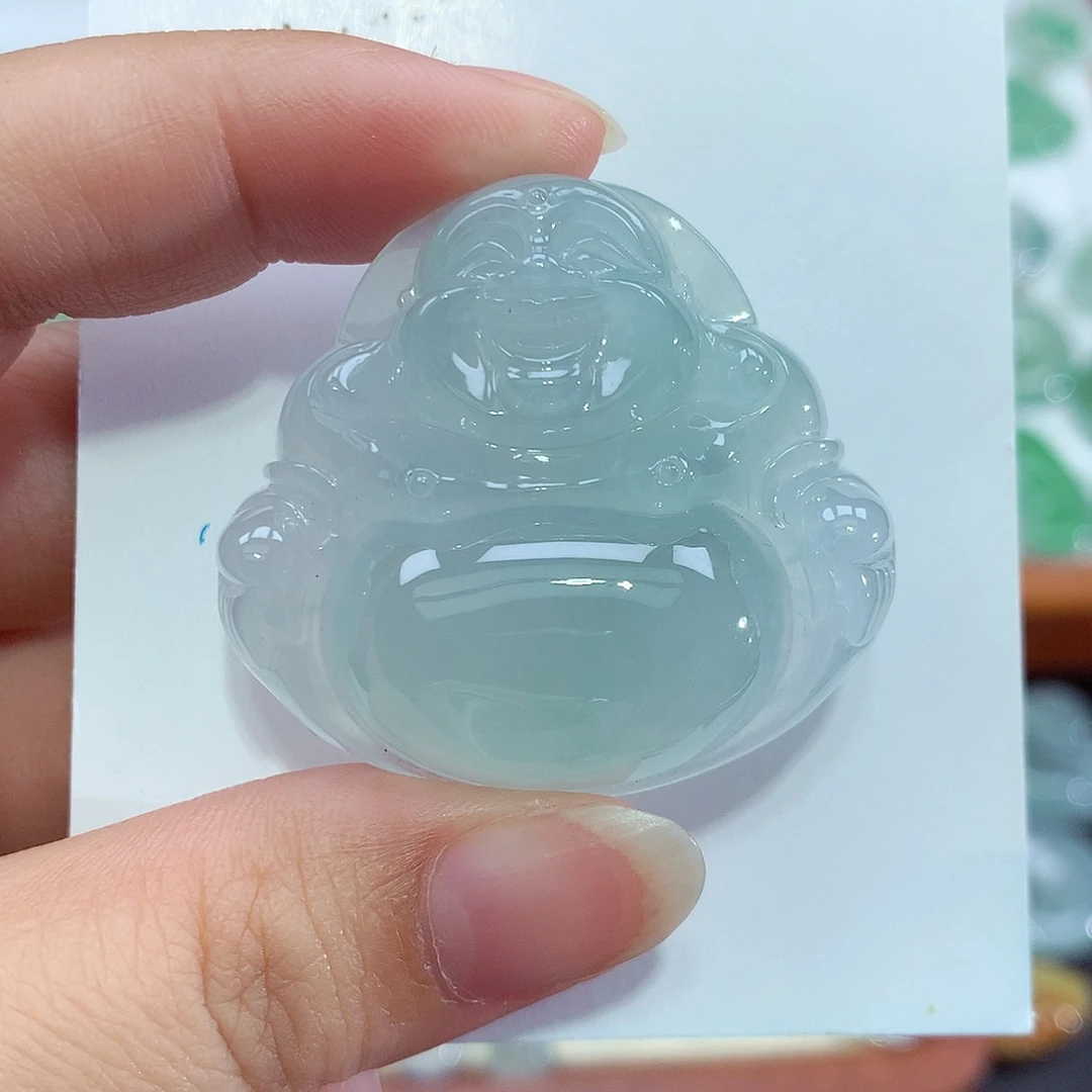 翡翠18K金镶嵌颈饰佛