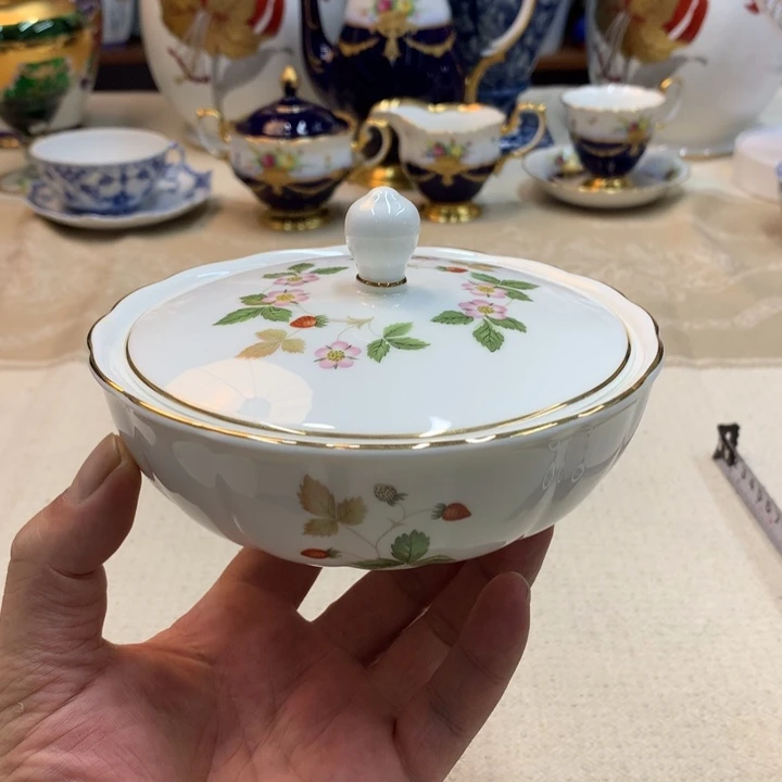 紫砂金瓷阁精品瓷器店