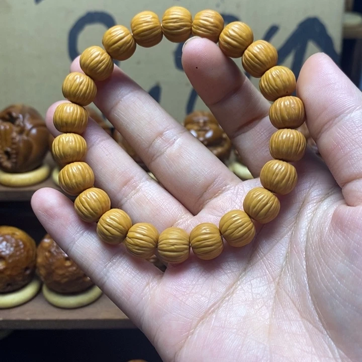 木质非金属长****牛