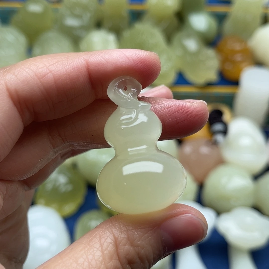 玉天然桌面小摆件