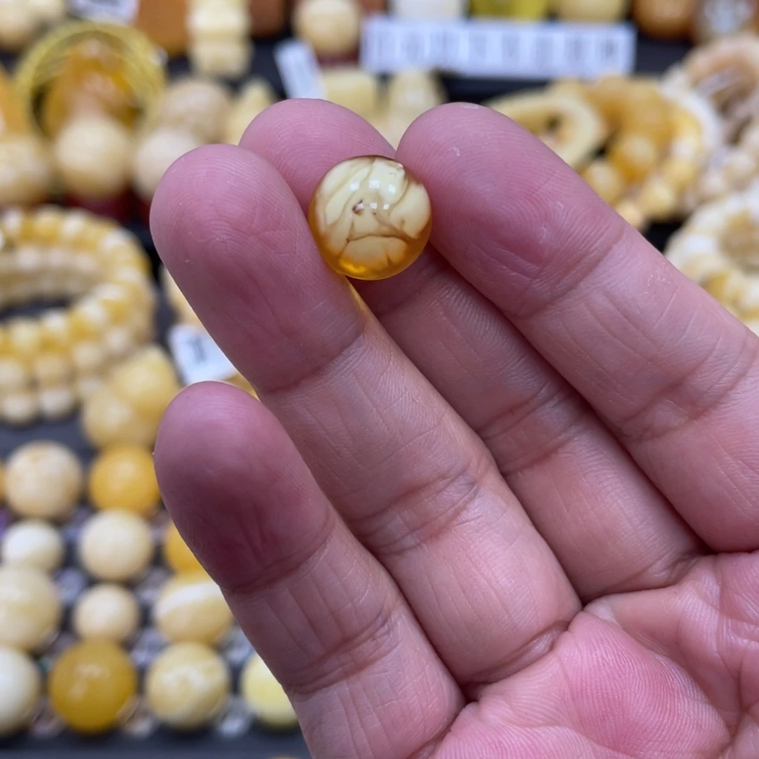 琥珀珠宝奇石未镶嵌12.3mm