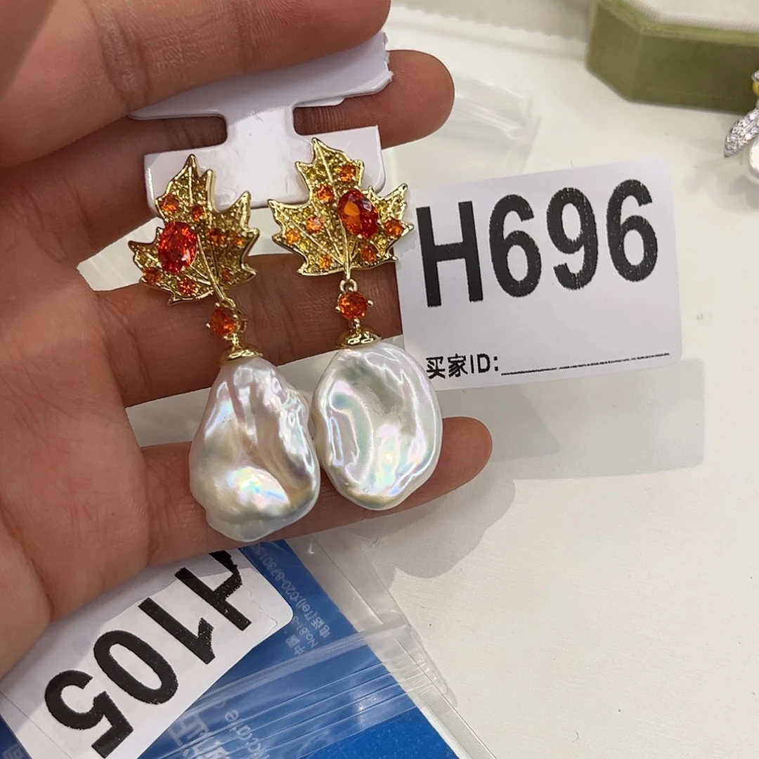 合金淡水珍珠耳饰