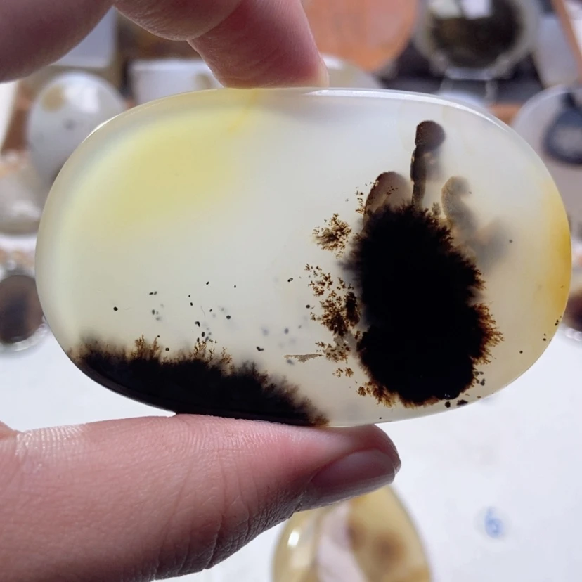 【闪购商品】玛瑙/玉髓颈饰未镶嵌