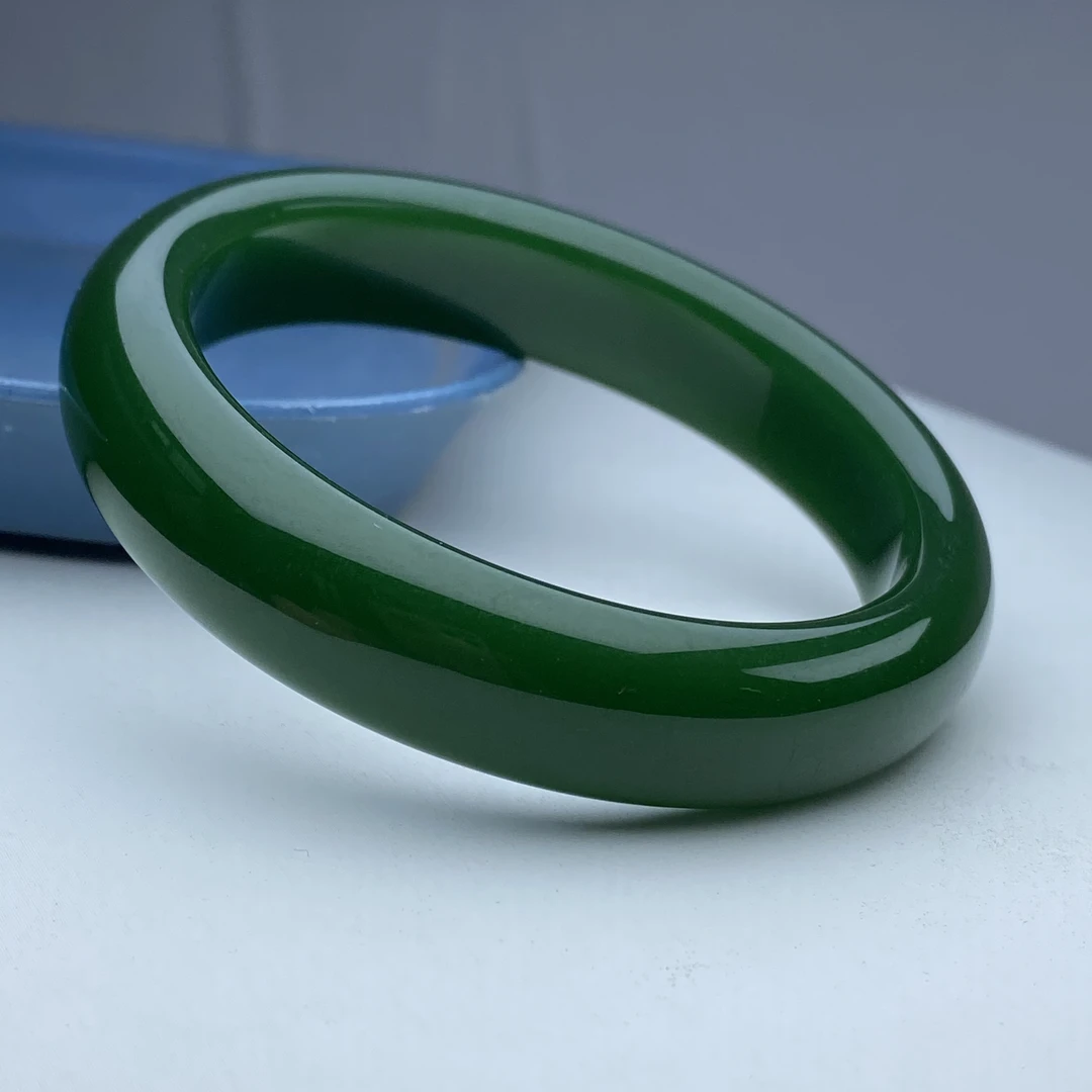 菠菜绿高品质老矿手镯时尚精美多样性发一件