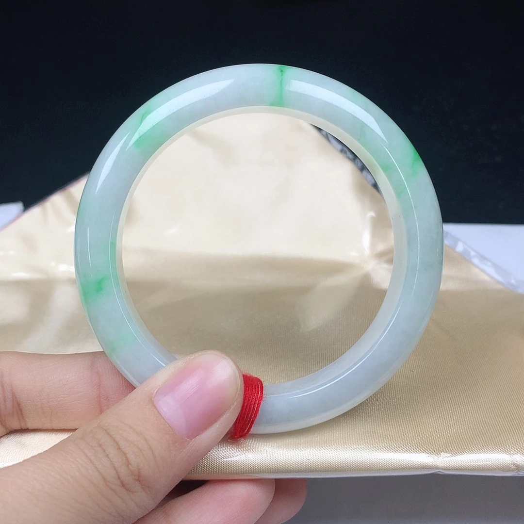 翡翠手镯未镶嵌8011正