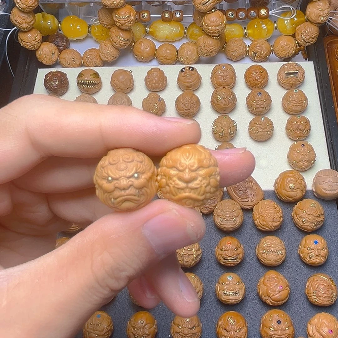 辛***馆核桃手串/手链摘星阁明王唐狮猴头手串手盘文玩必备小物件