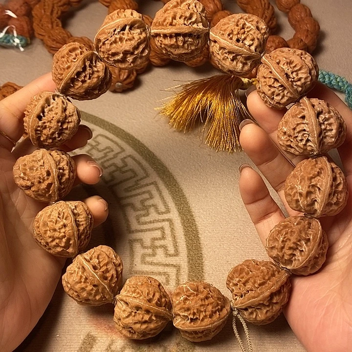 手串文玩核桃九龙筋