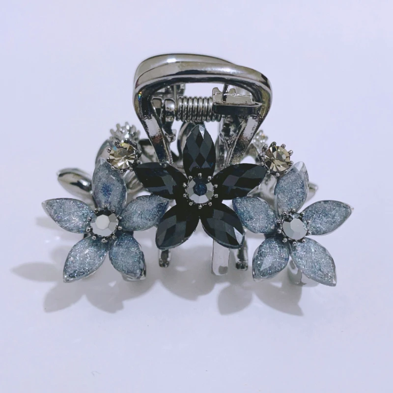 发卡2024新款高端高级小号金属抓夹奥钻后脑勺抓发夹妈妈款发夹