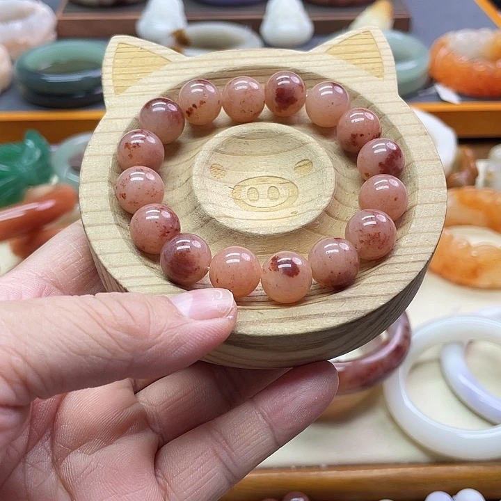 未镶嵌手镯石英质玉
