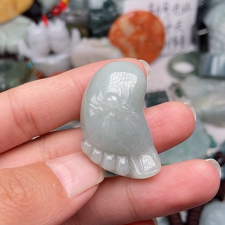 颈饰未镶嵌翡翠d***y翡翠