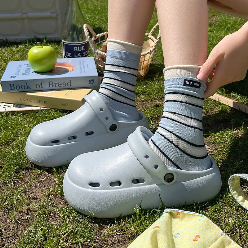 厚底洞洞鞋女款2025夏季外穿防滑防水增高博肯包头拖鞋一脚蹬网红