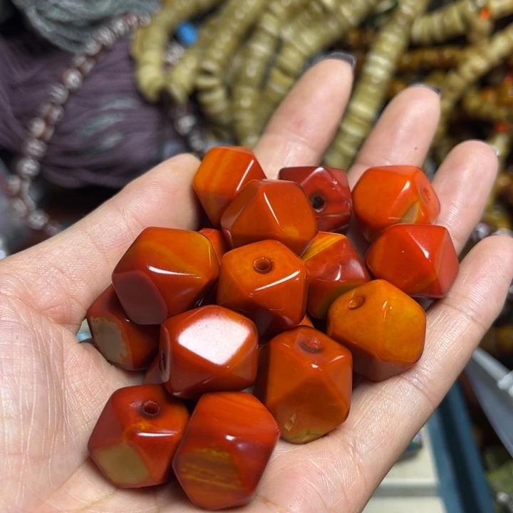 玻璃颈饰2272一个