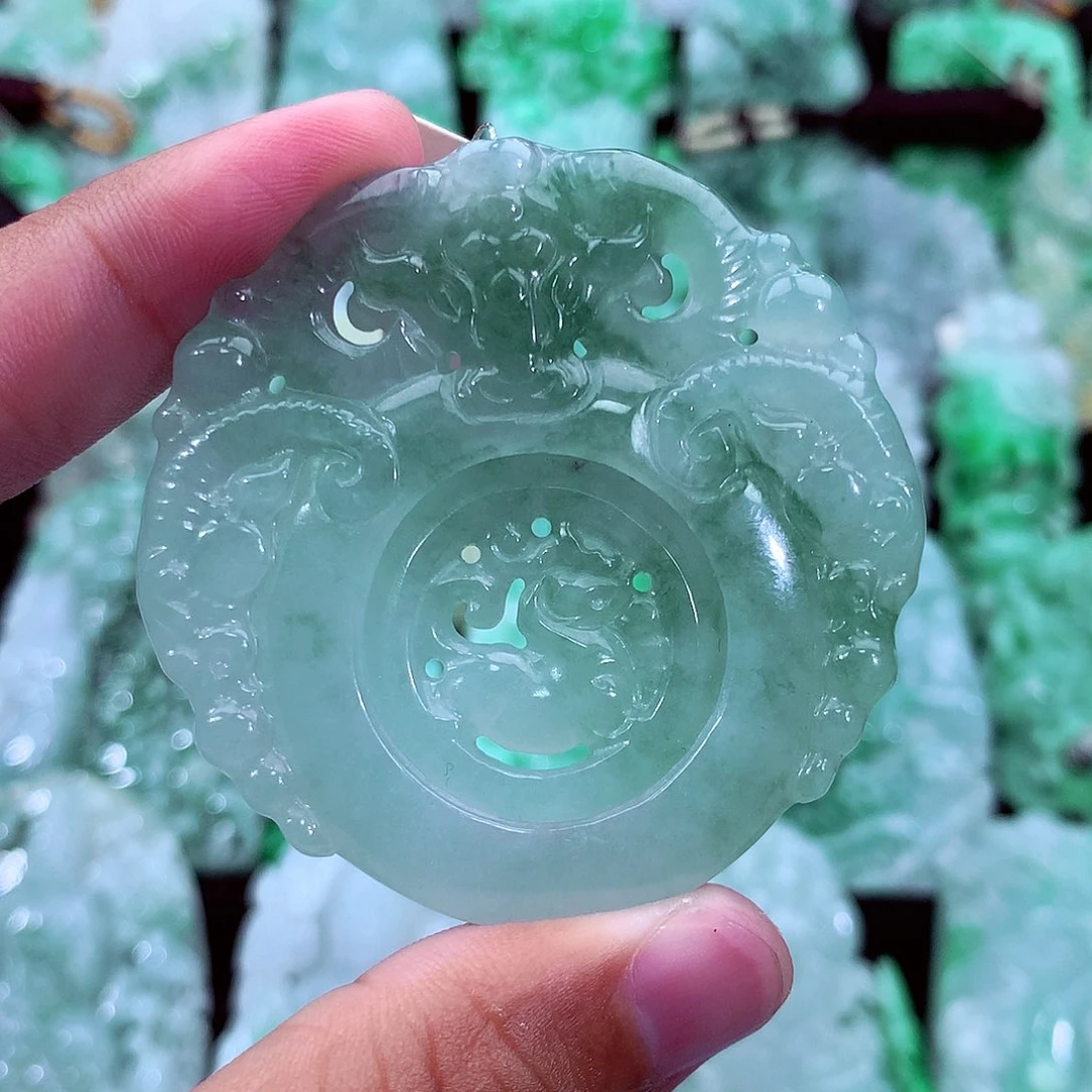 翡翠未镶嵌吊坠(不含链)