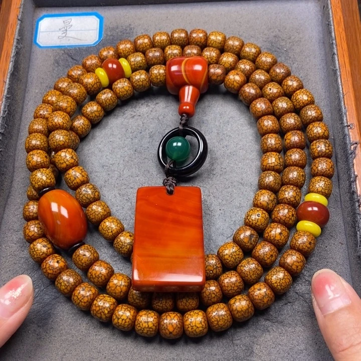 星月菩提吊坠菩提