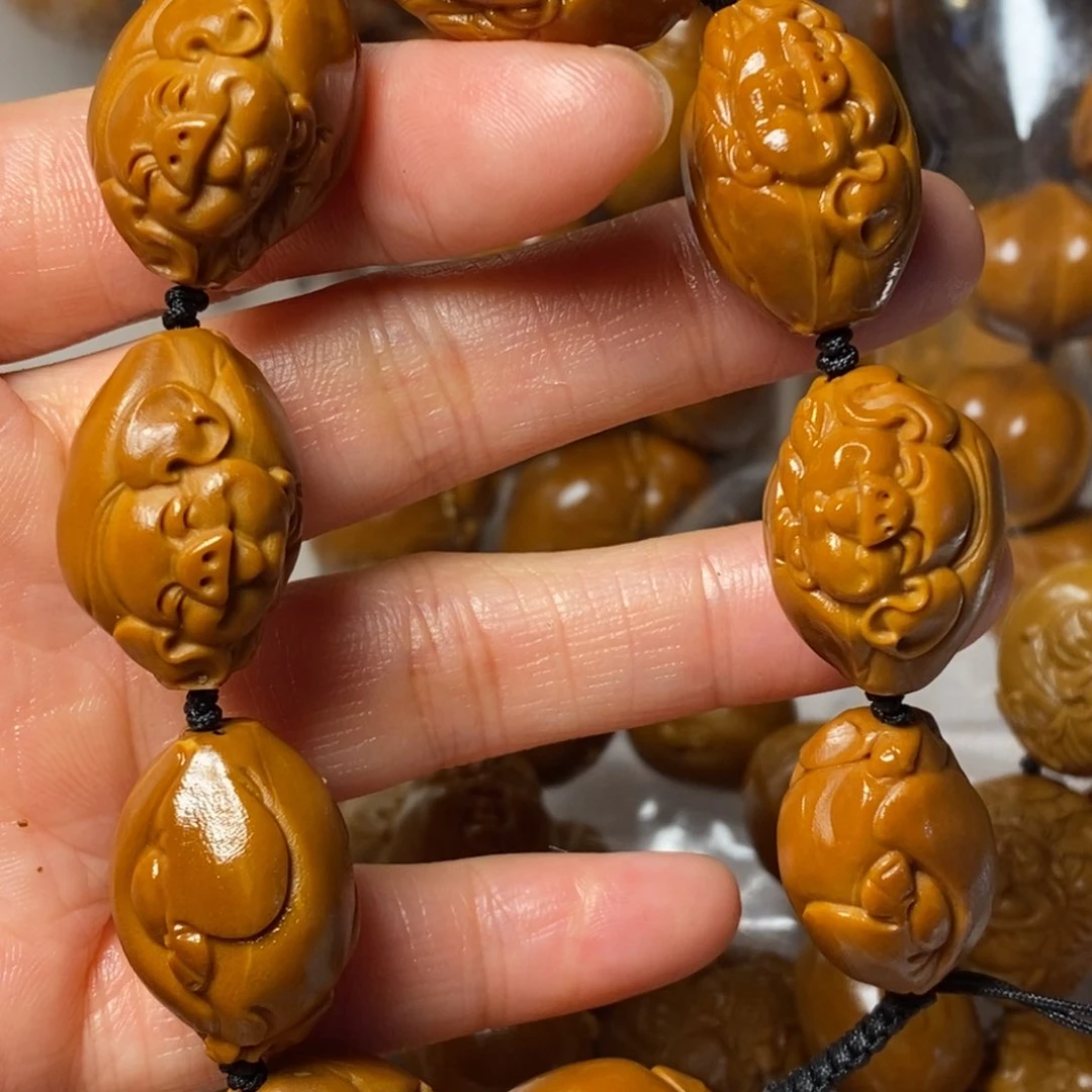 橄榄核手串/手链小福猪