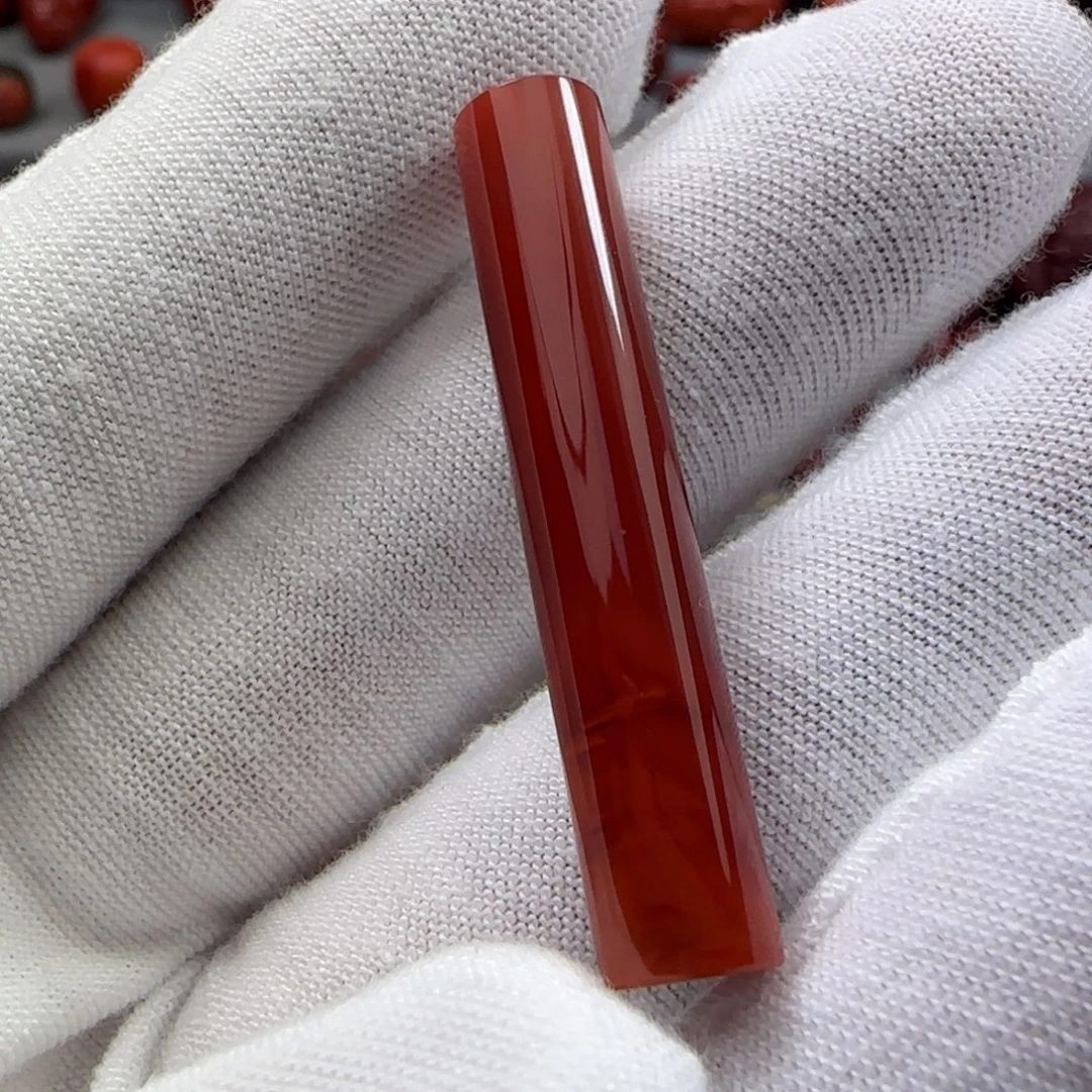 南红玛瑙未镶嵌圆柱7.5