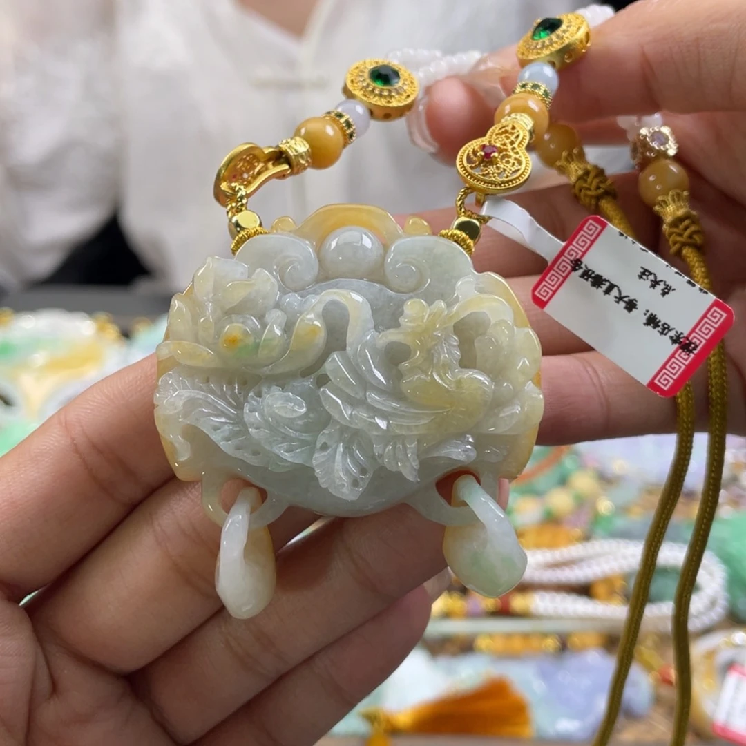 翡翠未镶嵌颈饰代编织