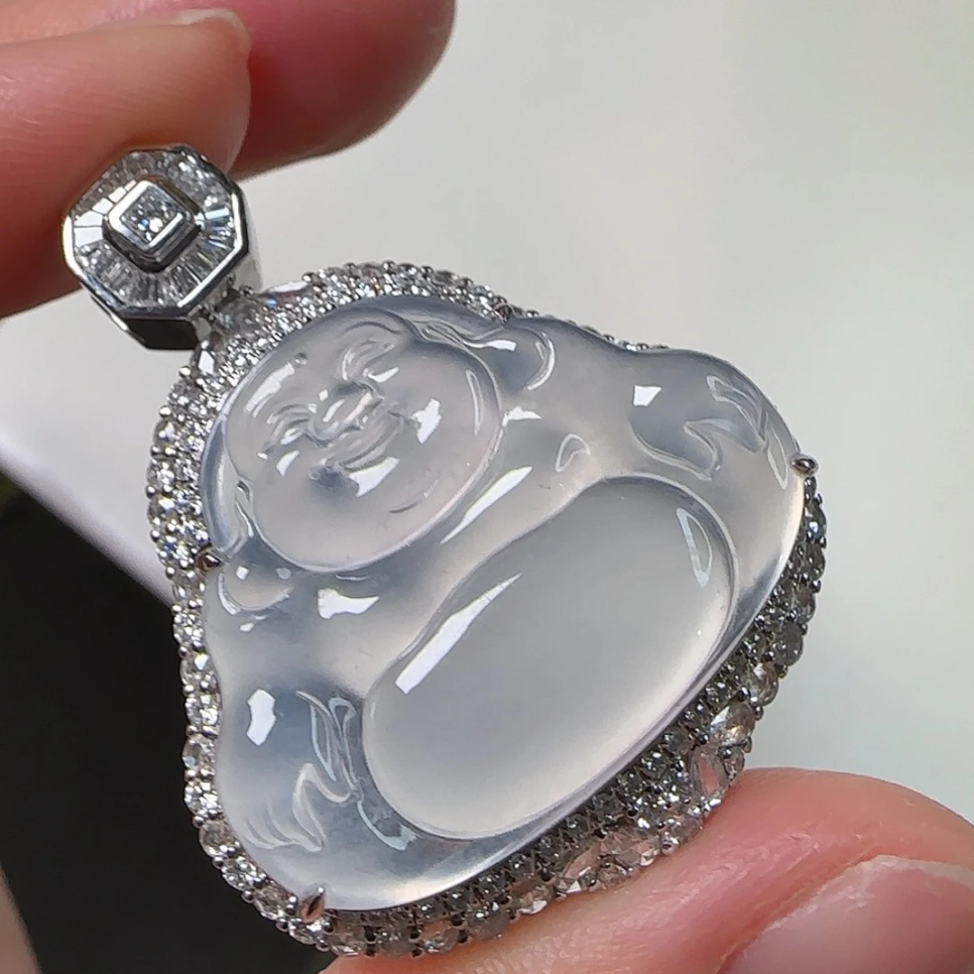 翡翠18K金镶嵌颈饰天然翡翠