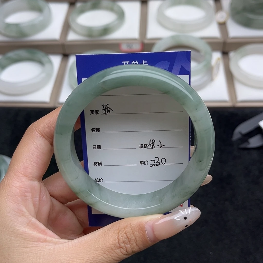 石英质玉（金丝玉）未镶嵌手镯