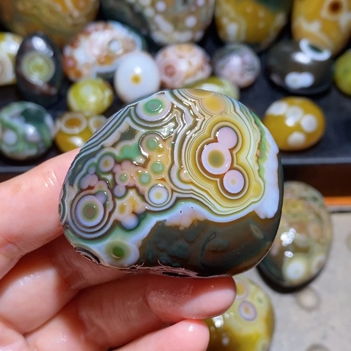 未镶嵌玛瑙/玉髓珠宝半成品79
