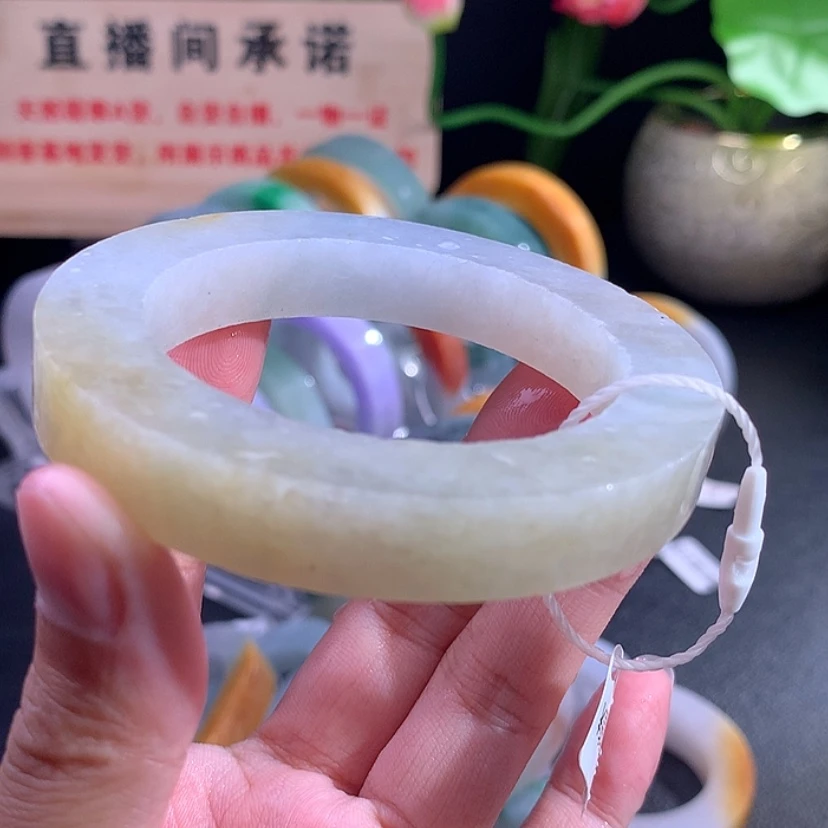 【闪购商品】未镶嵌翡翠手镯定制翡翠