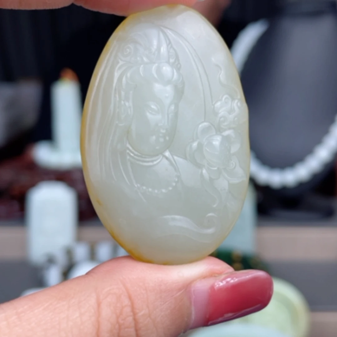 【闪购商品】颈饰未镶嵌和田玉