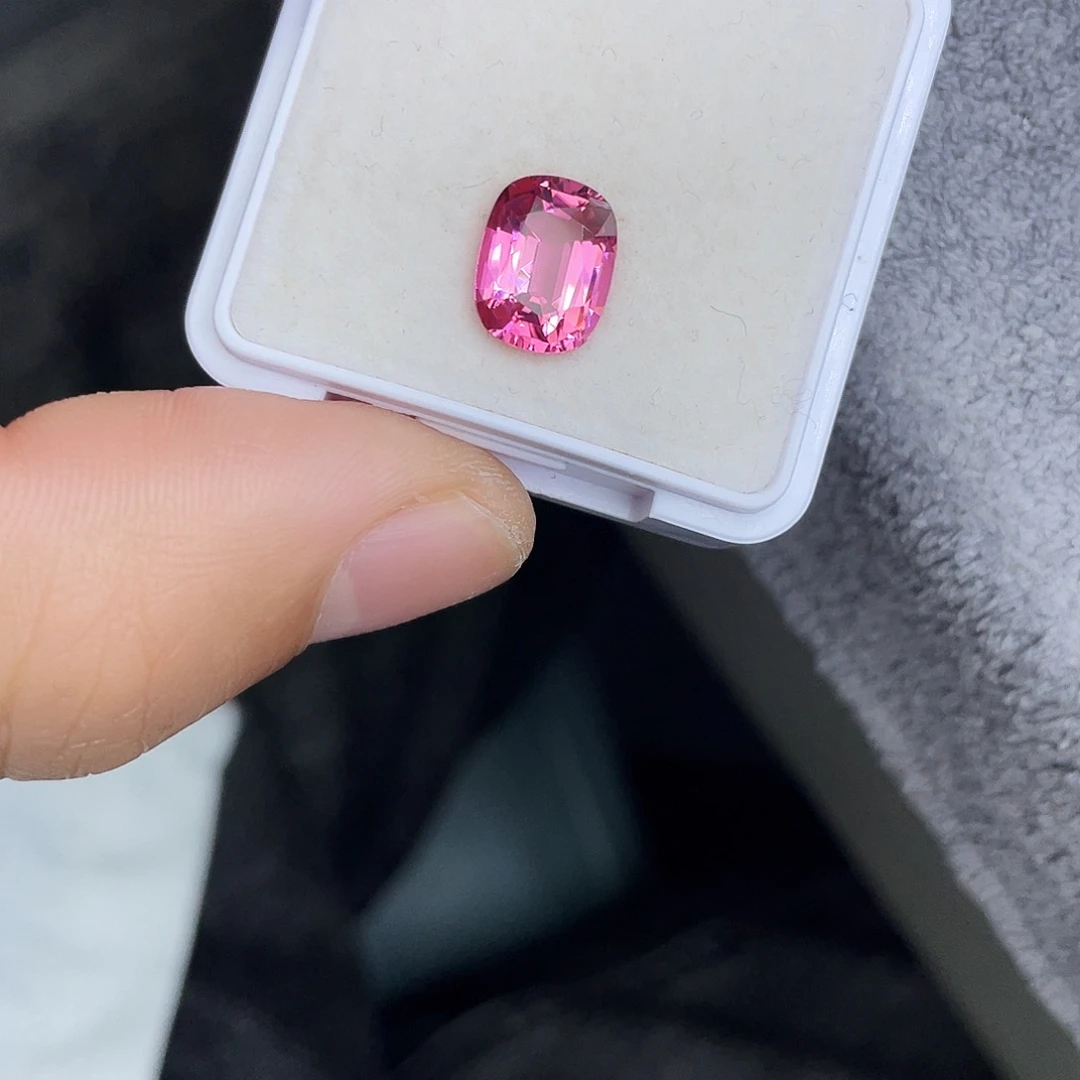 未镶嵌裸石碧玺2.92Ct