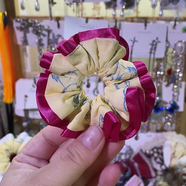 布艺非金属小发圈