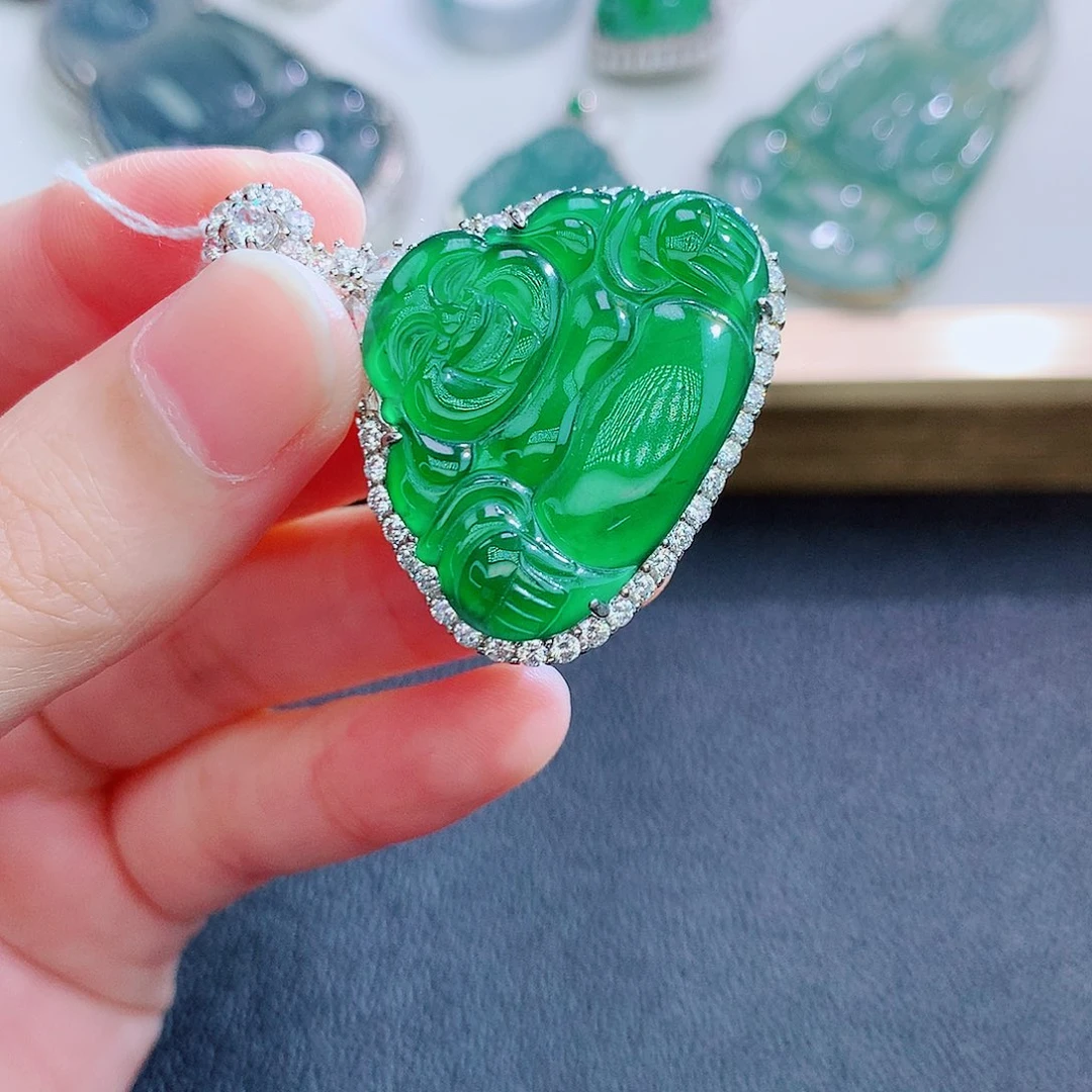 翡翠挂件银S925镶嵌翡翠
