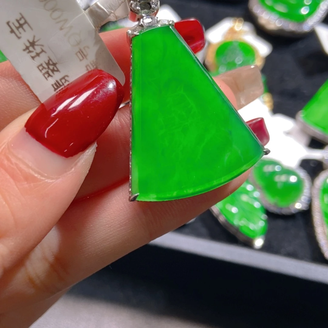 翡翠吊坠(不含链)银S925镶嵌