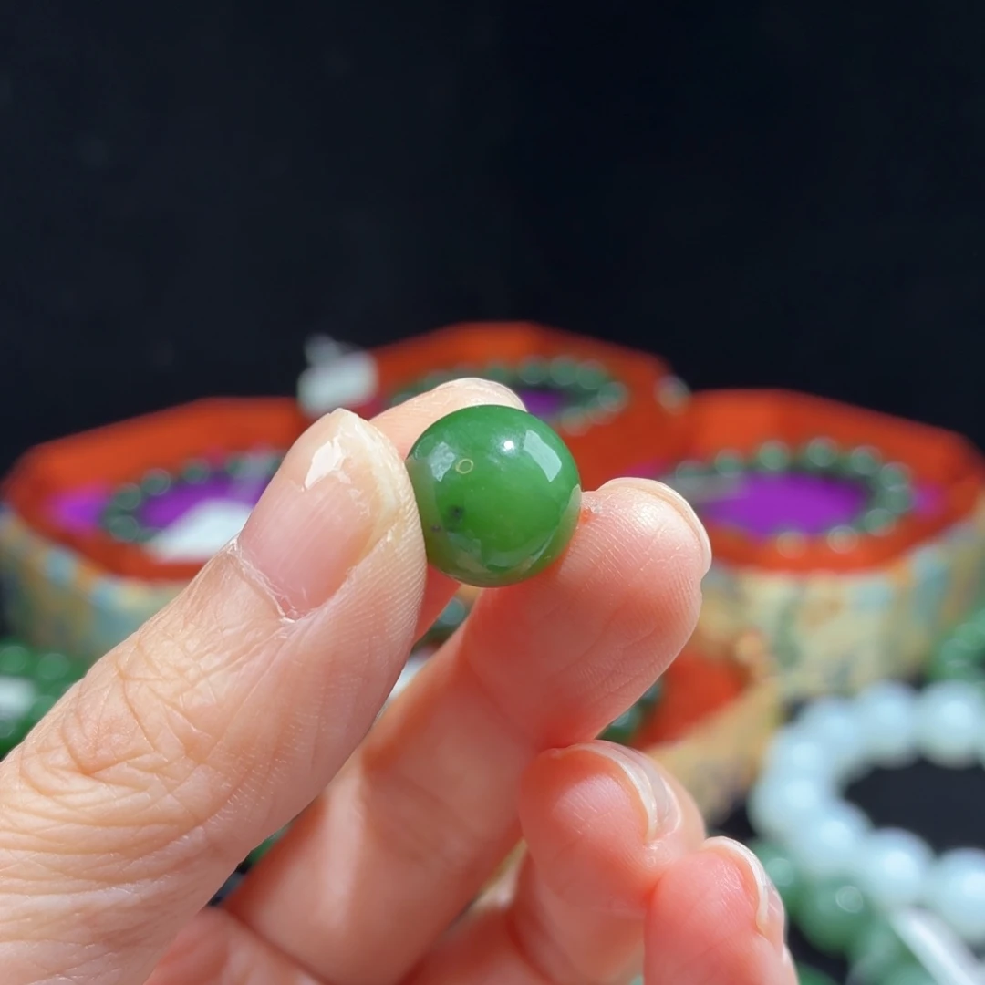 和田玉（碧玉）未镶嵌珠宝半成品