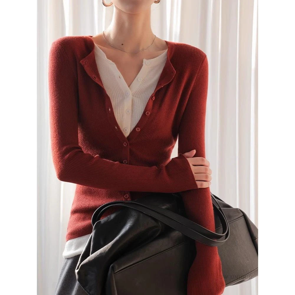 SS338红色V领长袖假两件针织衫女2025年春季新款修身显瘦上衣