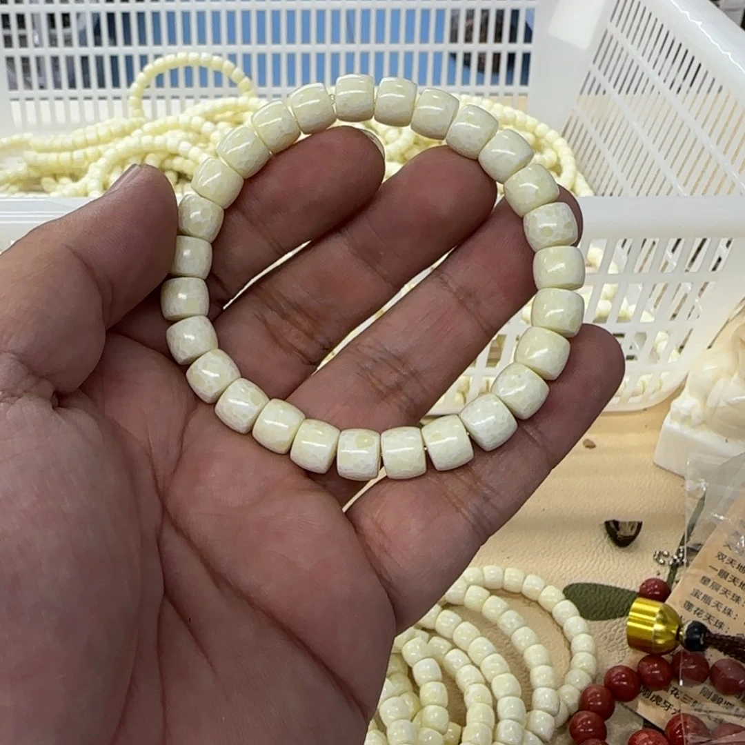 白玉菩提吊坠白色303