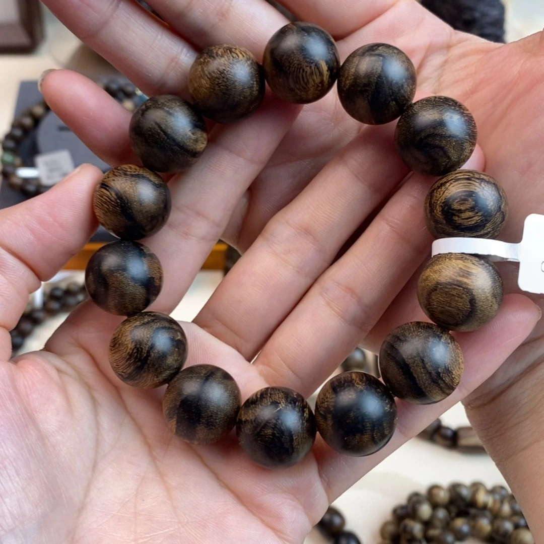 手串沉香喂****里越南芽庄白棋瘤疤1.6