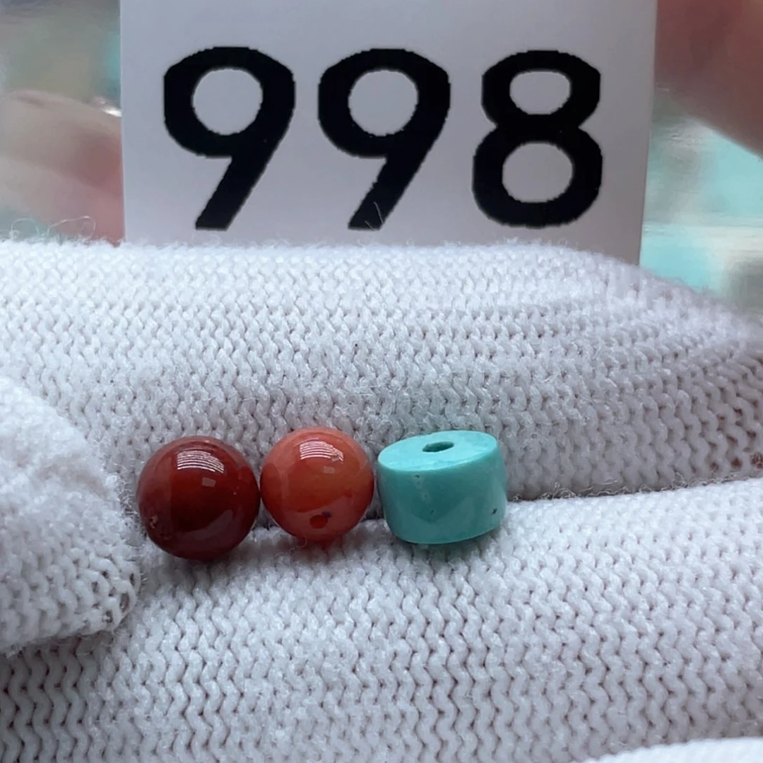 南红玛瑙未镶嵌珠宝奇石