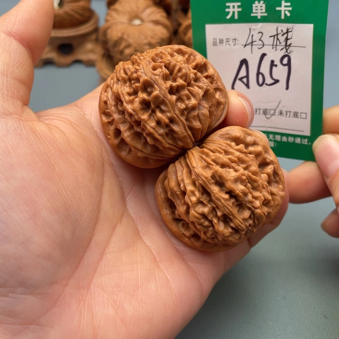 桃核把件文玩核桃