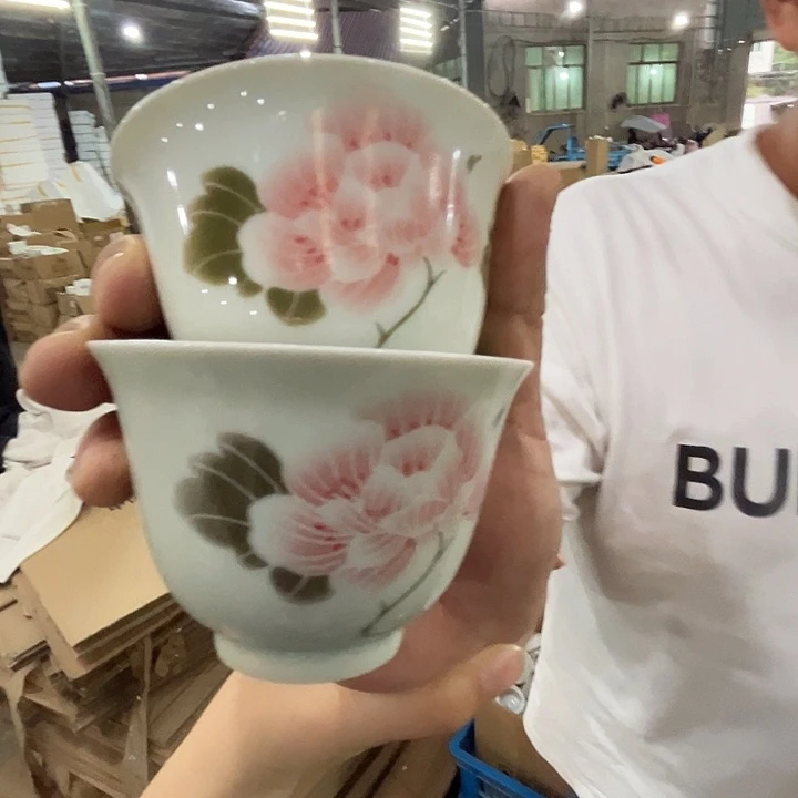 瓷片景德镇陶瓷影青芙蓉主人杯2只