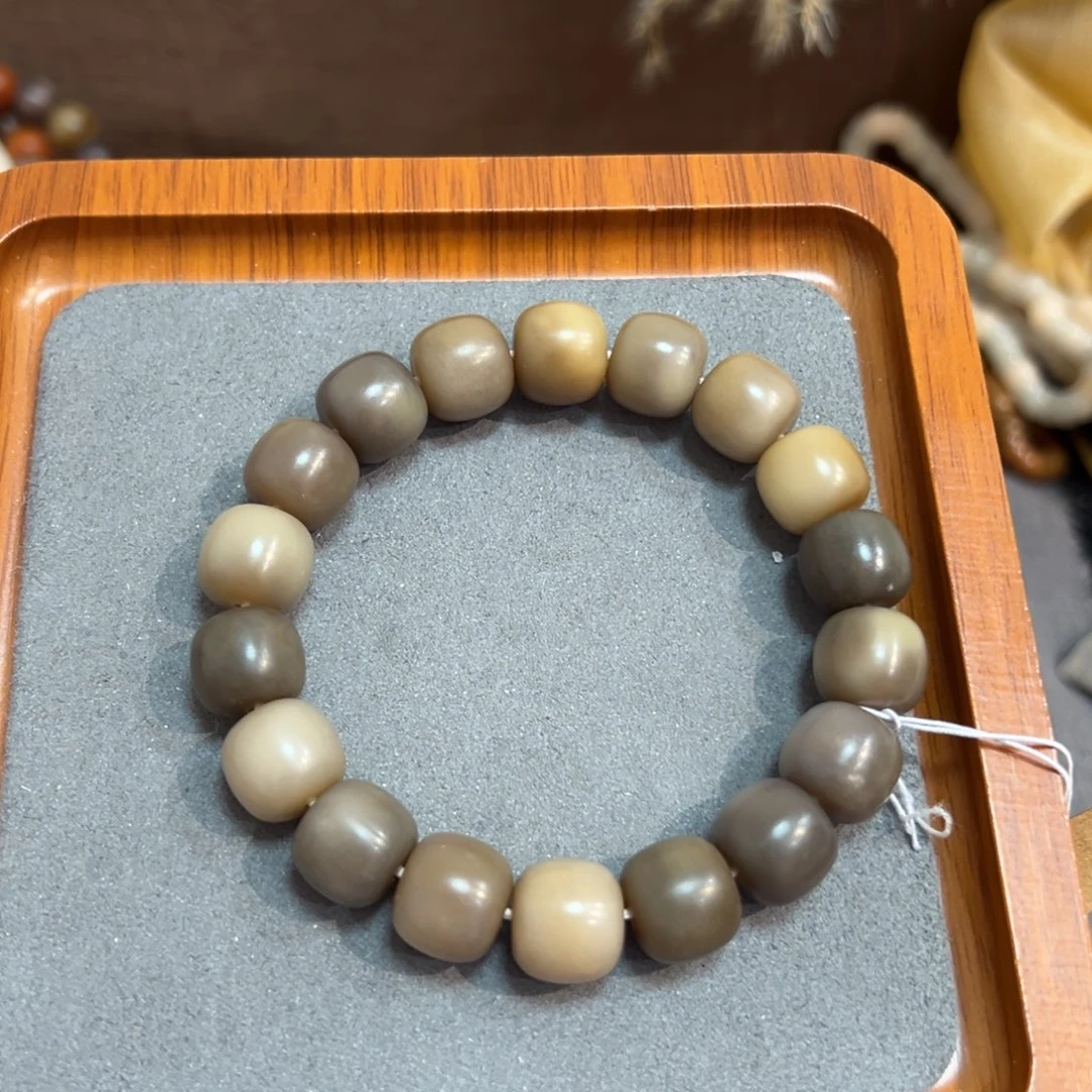 菩提根/象牙果吊坠322卡13微瑕