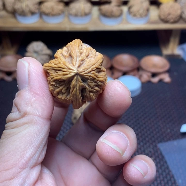 钱****把件文玩核桃文玩