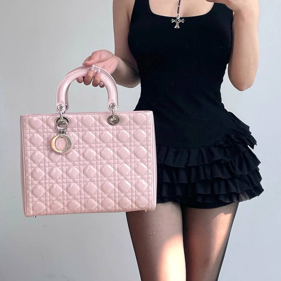 95新 DIOR/迪奥 dior樱花粉漆皮七格戴妃手提包