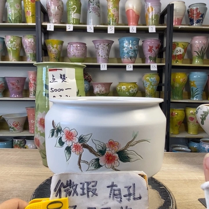 景德镇市陶瓷花瓶